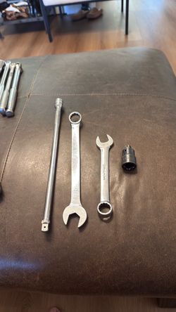 Snap- on extension, Mac 11/16 combination wrench. Snap-on  5/8 combination wrench.Matco Drive 1612 RDB