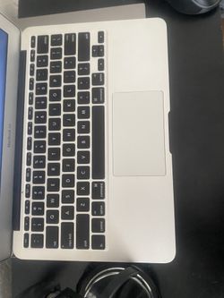Apple MacBook Air ( 2011 )
