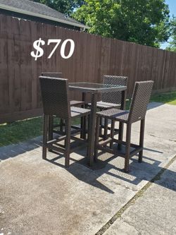 Patio table