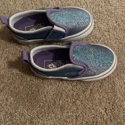 Kids Vans Size 7