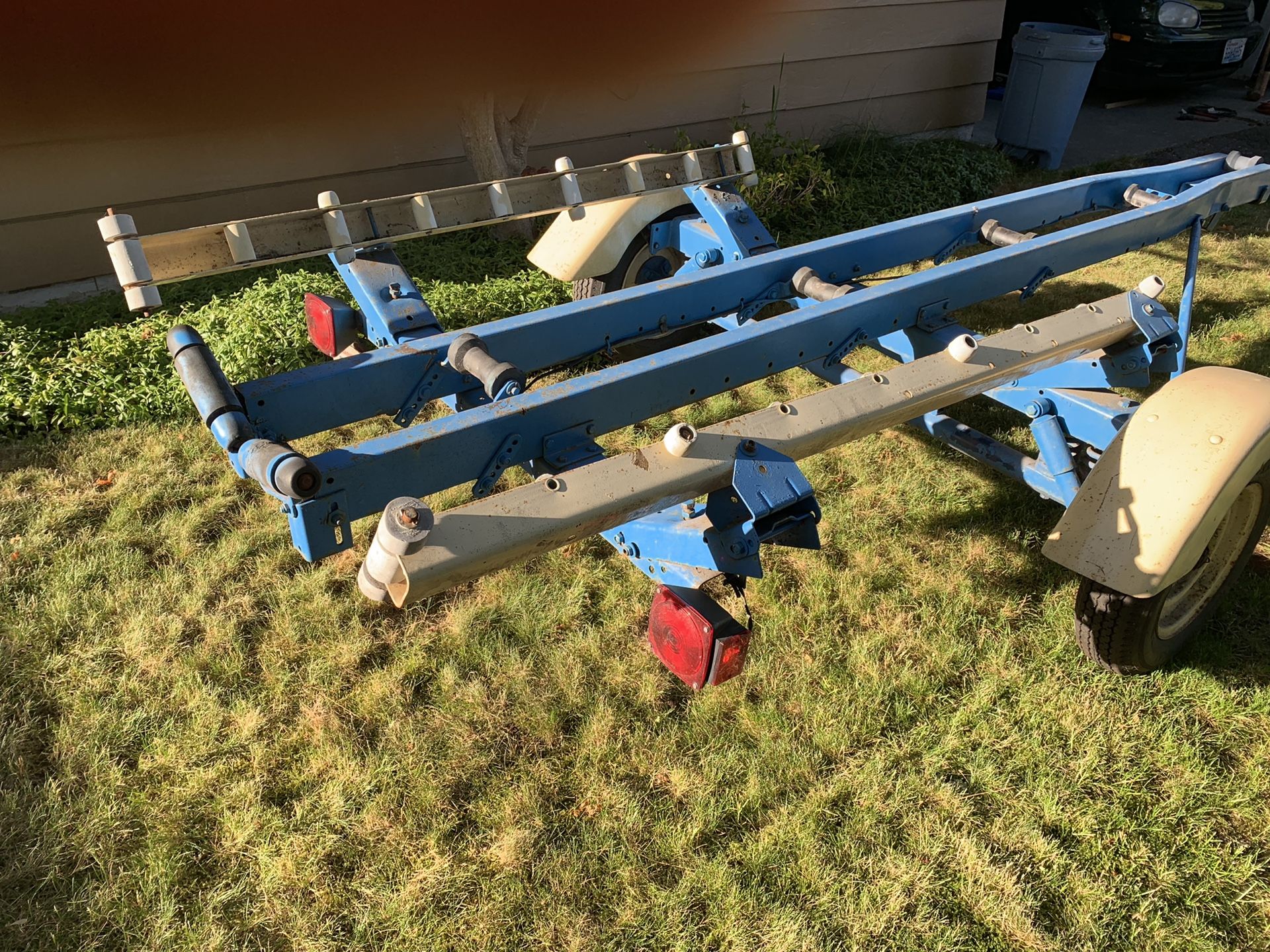 1968 Holsclaw boat trailer