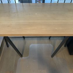 Table/Desk