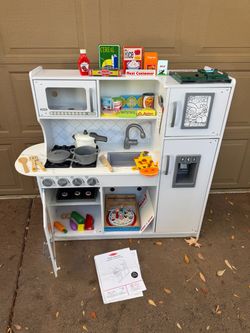 Kids play kitchen with attachments like new