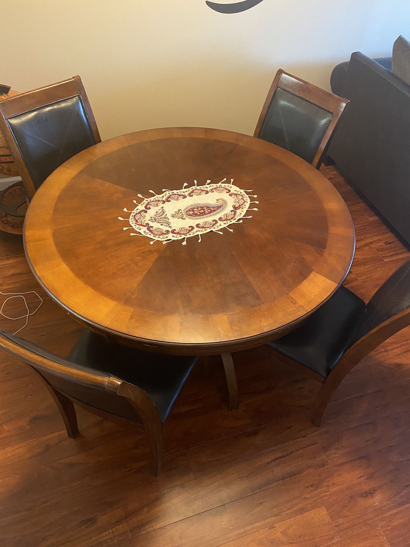 Table and 4 Chairs