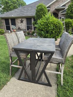 Outdoor Patio Bar Height Table And Chairs 