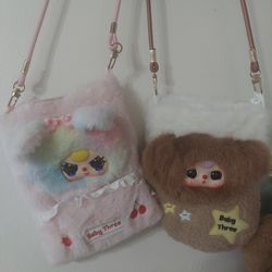 Collectibe phone purses. Brown 