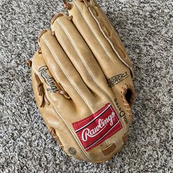 Baseball Glove 13” Rawling
