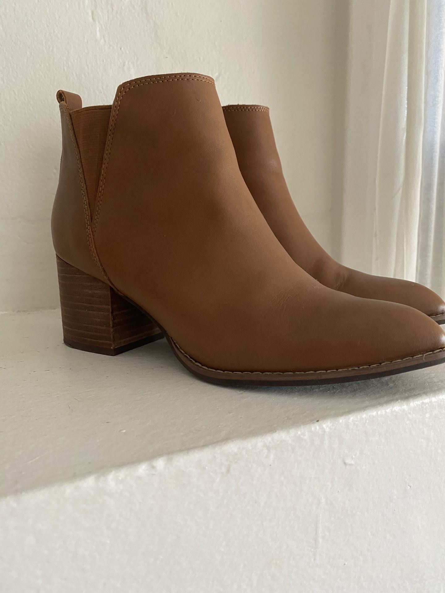 Anthropology camel booties size 7