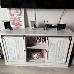 Tv /cabinet 