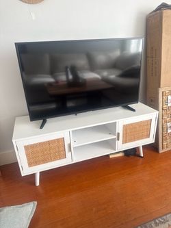 Tv stand