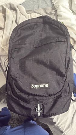 Supreme Bagpack