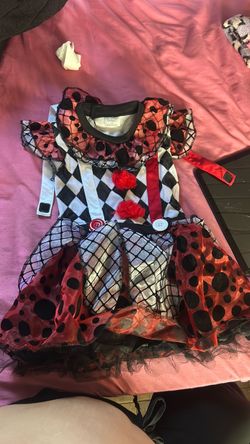 Scary clown dress costume