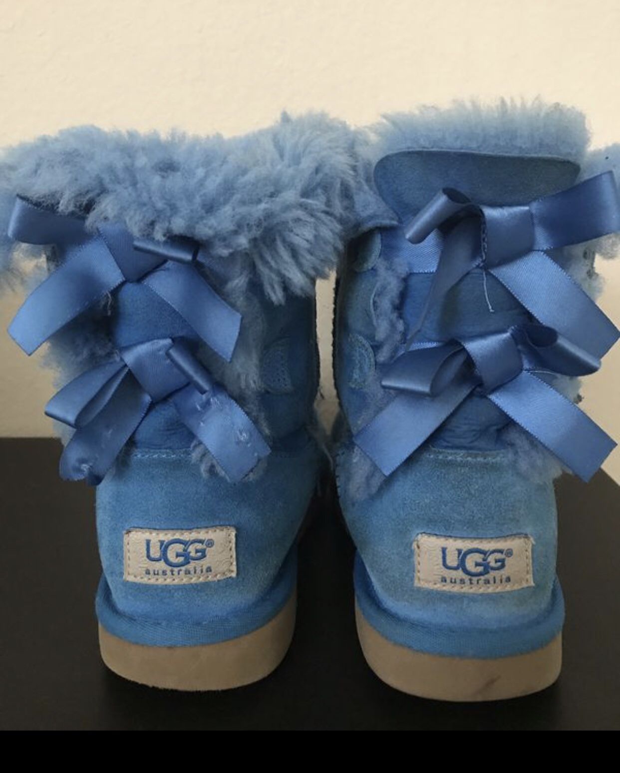 Girls Women Bailey Bow UGG Boots Blue size 5.5