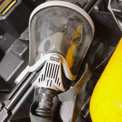 MSA Ultralite II Air Mask Pressure Demand oxygen system