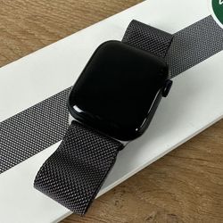 APPLE WATCH 7 GEN (BRAND NEW)