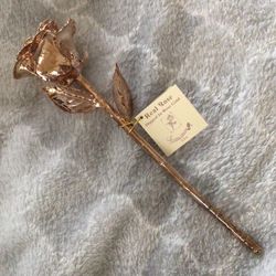 Living Gold Real Rose Dipped In Rose Gold