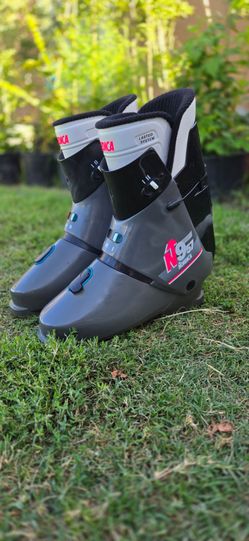 Vintage Nordica N957 Ski Boots 30.0-30.5