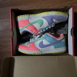 Nike Dunk Grade School 