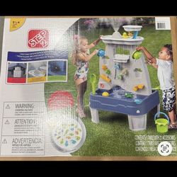 Step 2 Misting & Waterfall Toy