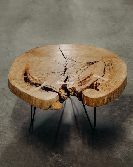 OAK COFFEE TABLES