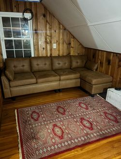 Couch w/ chaise