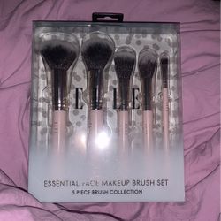 Elle Makeup Brushes 