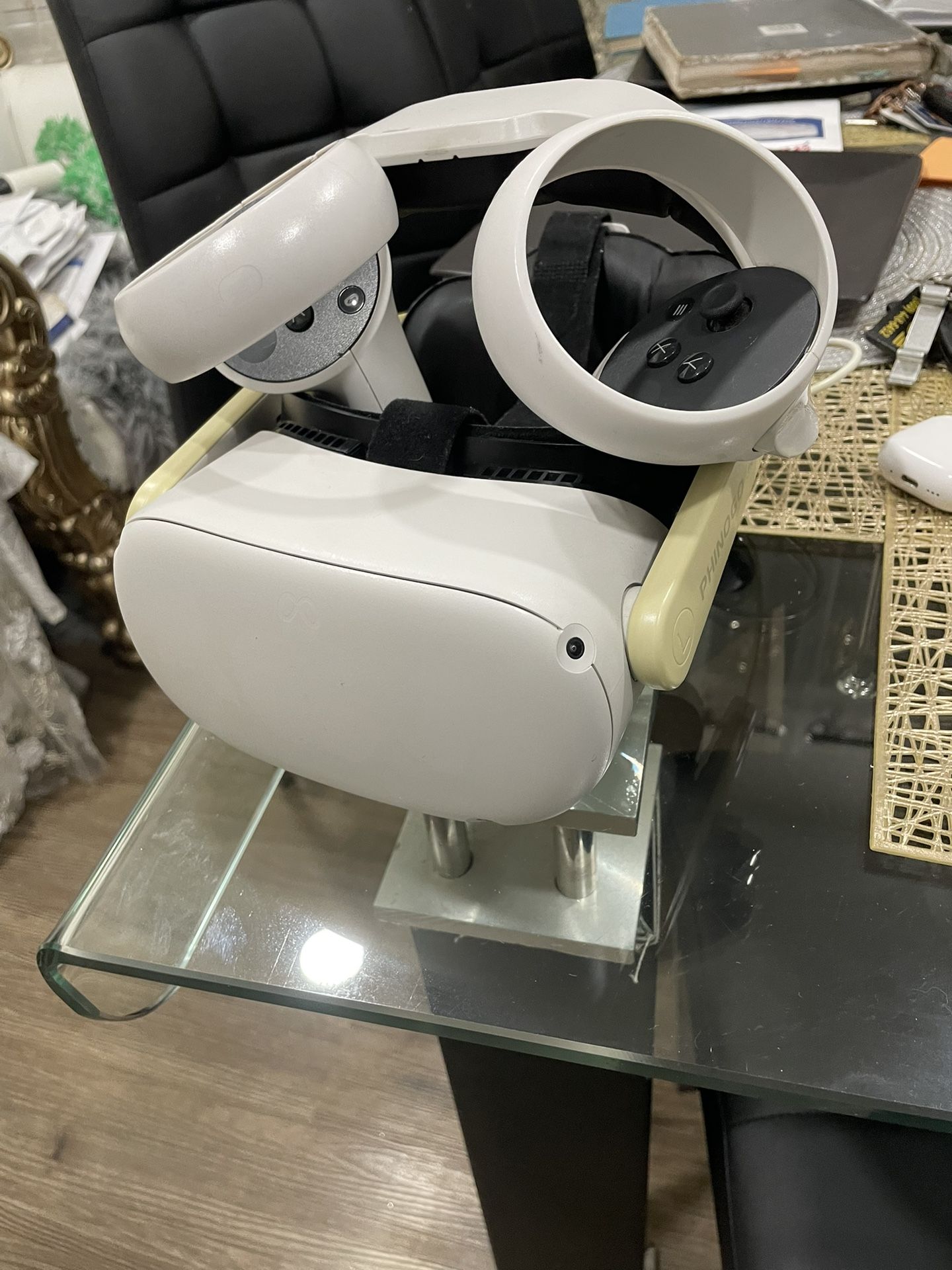 Oculus, Quest, 2 with 528g