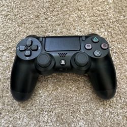 PS4 Controller 