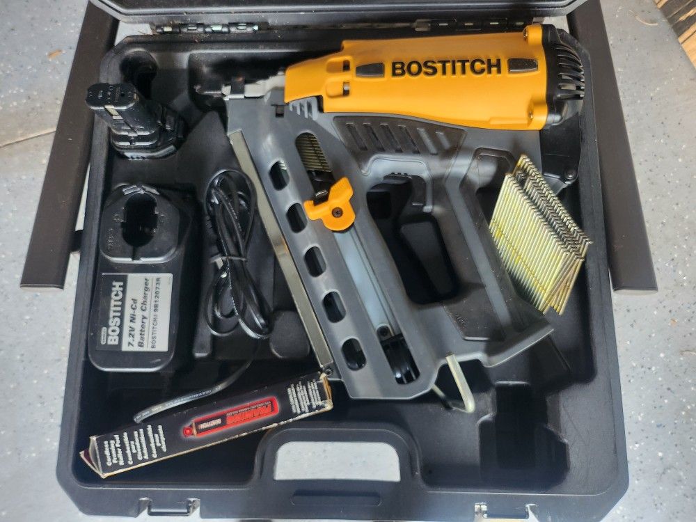 Bostitch GF28WW Cordless Framing Nailer