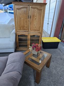 ESCRITORIO DE MADERA CON PUERTAS CORREDIZAS