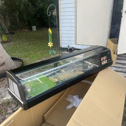 Hoshizaki Sushi Case