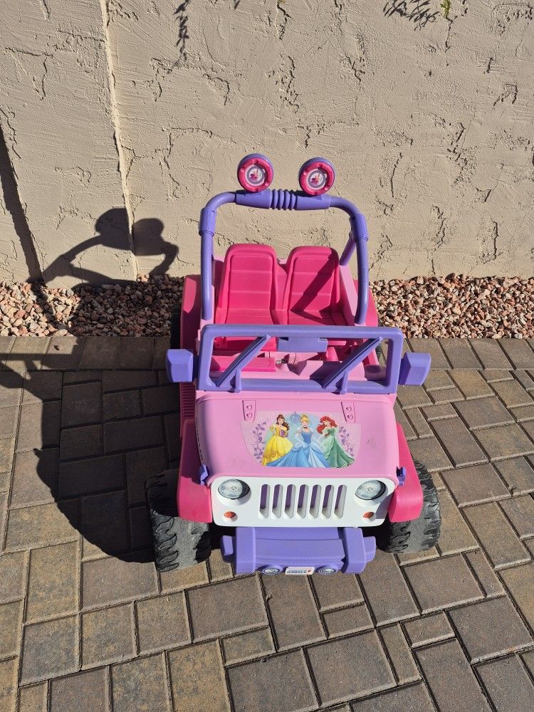 Power Wheels Disney Princess Jeep