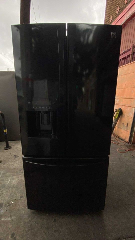 REFRIGERATOR 33WIDE BLACK KENMORE 3 DOORS