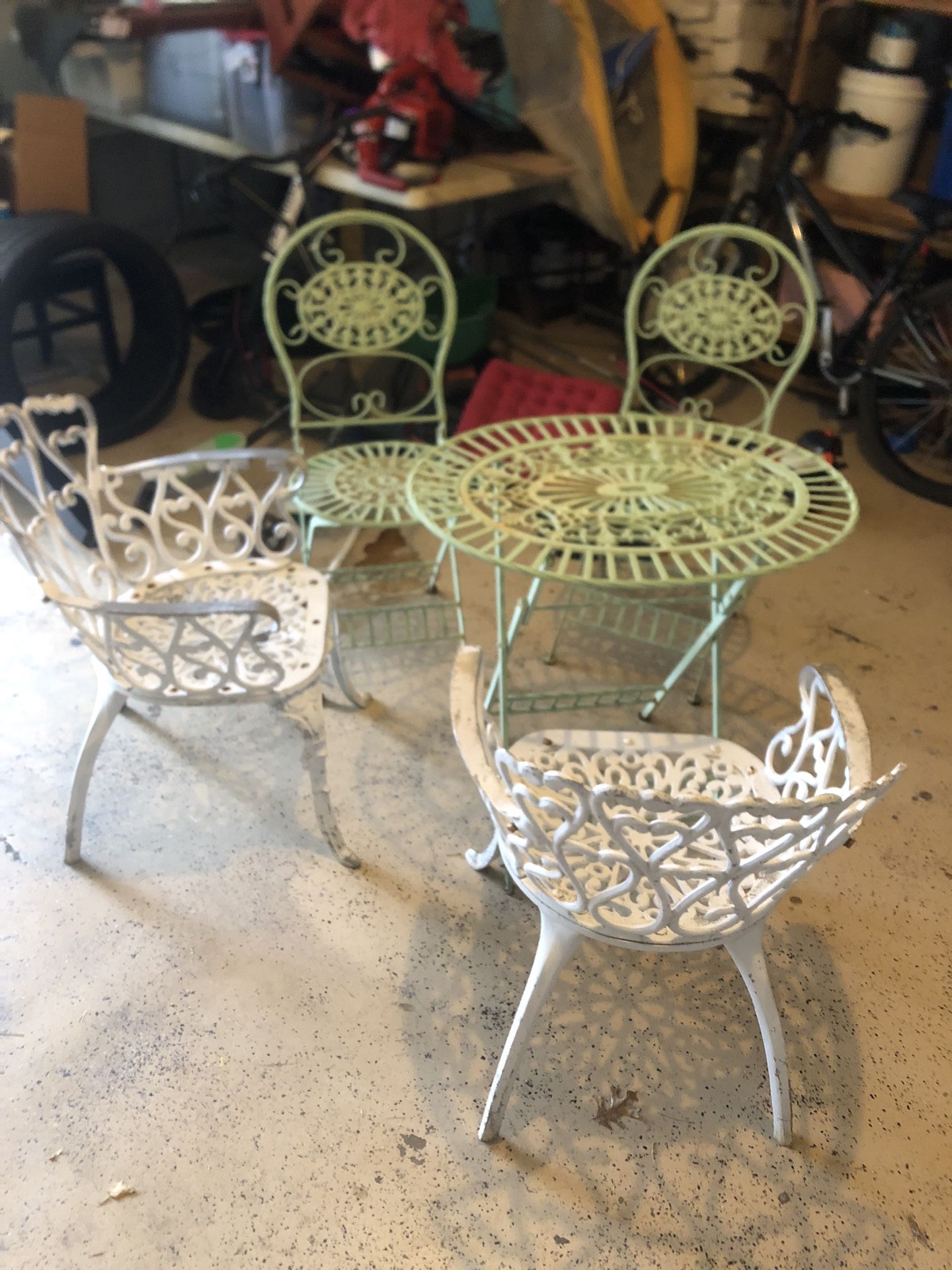 Garden Chairs And Table