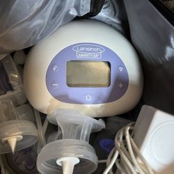 Breastfeeding Pump With Bag And Nursing Pads 