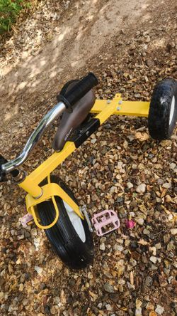 Toddler tricycle