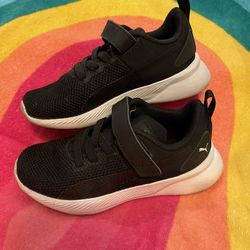 Kids Puma Shoes 