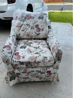 swivel accient chair
