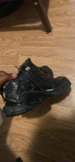 balenciaga runners
