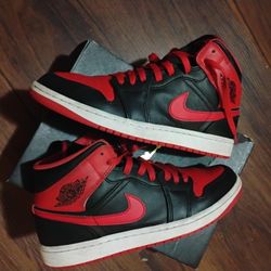 Jordan 1  'Alternate Bred' 