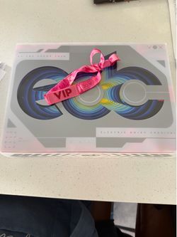 Two EDC VIP 3 Day wristbands w/box