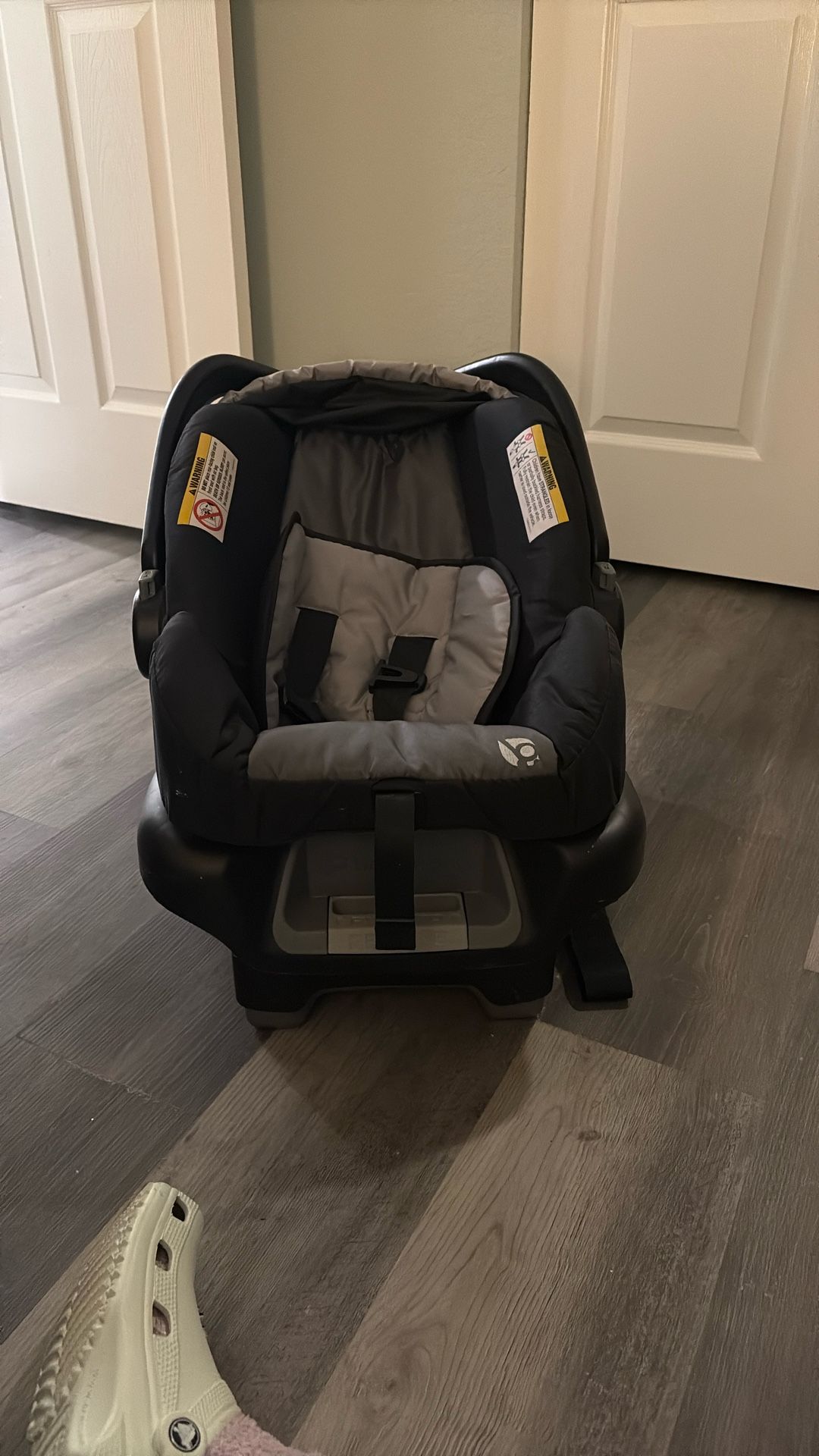 Baby Trend  Stroller And Car Seat Set 