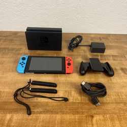Nintendo Switch Console W/ Accessories 