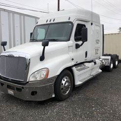  2012 cascadia single bunk PTO system