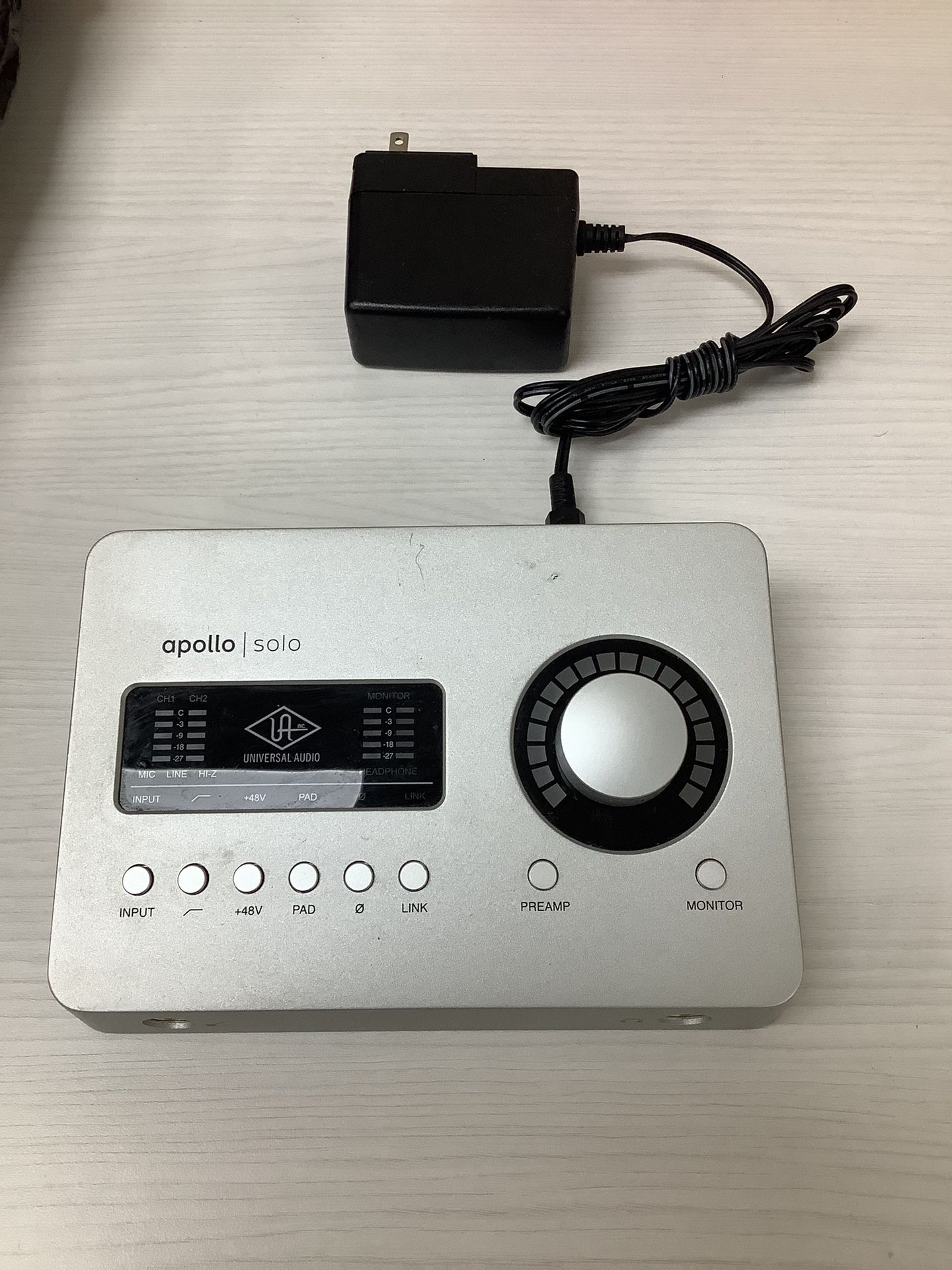 Apollo Audio Interface $419 (Rj Cash Pawnshop 2505 NW 183rd St)