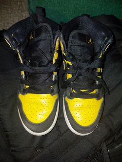 Nike Jordan 1 mid SE