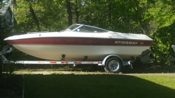 1999 stingray boat