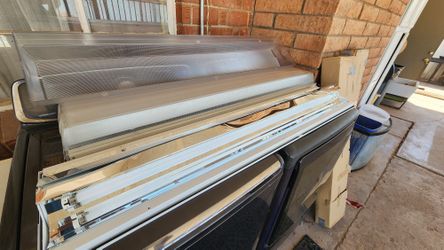 LITHONIA LIGHTING, Fluorescent 4ft Lights