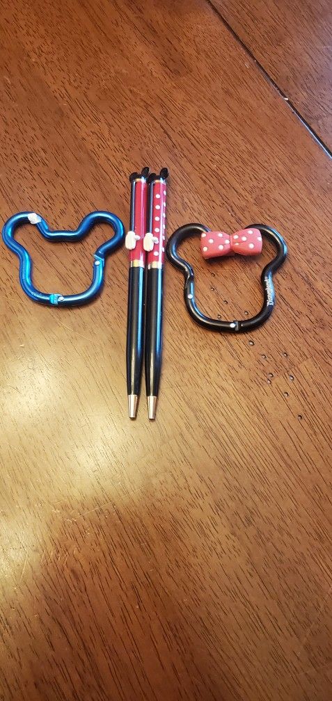 mini & mickey pens & key holders