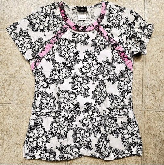 Careisma Scrub Top- XS
